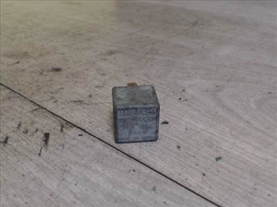 DAEWOO LANOS -01 Relé