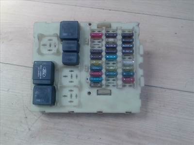 FORD FOCUS 98-04 Biztosítéktábla BCM BSI BSM SAM GEM modul Utastér