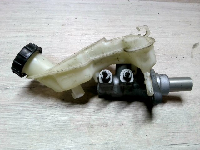 FORD FUSION 05.10.01- Főfékhenger 1. kép