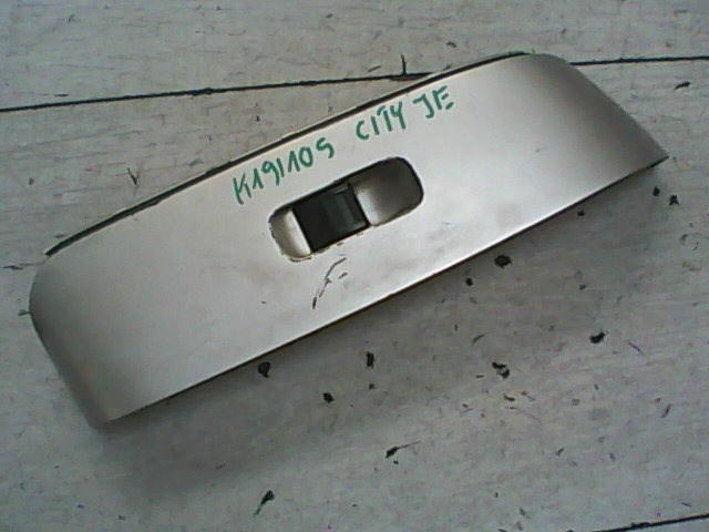 HONDA CITY 02.12-08.12 Jobb első ablakemelő kapcsoló 1. kép