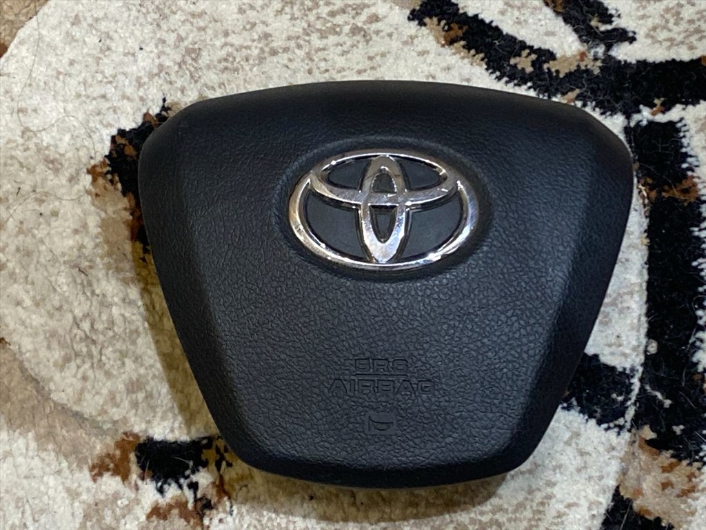 TOYOTA VERSO Kormánylégzsák 1. kép