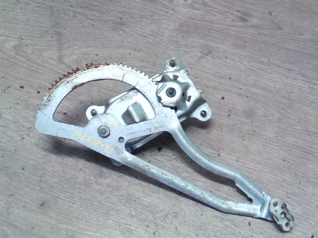 OPEL ASTRA G 97-04 Jobb hátsó ablakemelő szerkezet mechanikus 1. kép