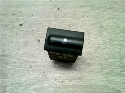 SKODA OCTAVIA 97-00 Tankajtó nyitó kapcsoló