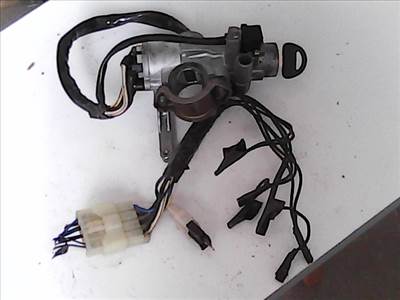 SUZUKI SWIFT 89-96 Gyújtáskapcsoló