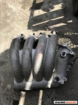 Volkswagen Passat B6 1,6 szívósor 050133223d