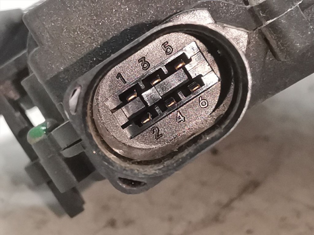 VW GOLF IV Variant (1J5) 1.4 16V Jobb hátsó Ajtózár #40873# 839016A 8. kép