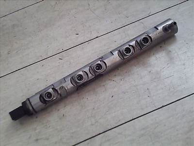 BMW E90 2004-2013 Közösnyomócső Common Rail cső
