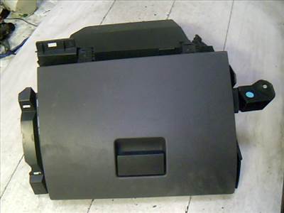 FORD C-MAX 03.06-07.03 Kesztyűtartó