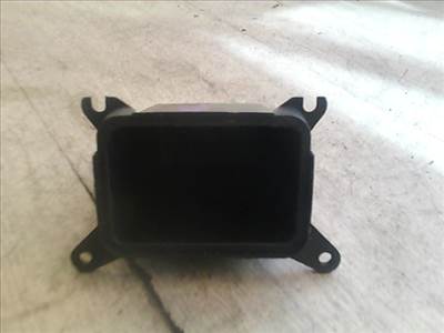 HONDA Stream 2000.10.01-2006.12.31 Tároló rekesz első