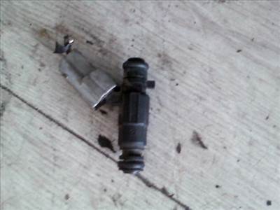 HYUNDAI Elantra 2001.01.01-2003.12.31 Injektor befecskendező hengerenkénti