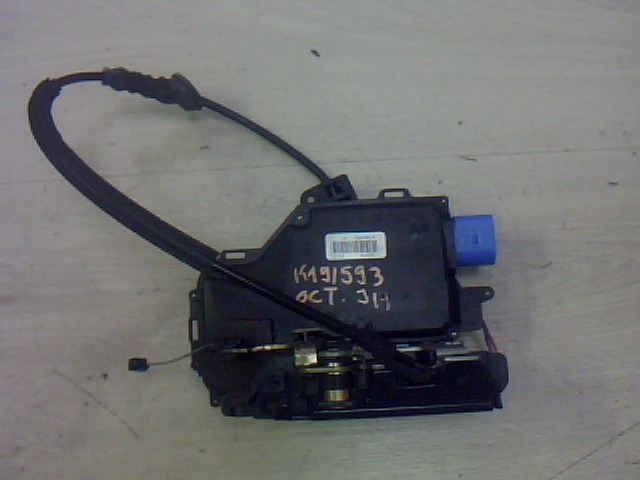 SKODA OCTAVIA 04-08 Jobb hátsó ajtó zárszerkezet központi záras 1. kép