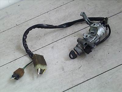 SUZUKI SWIFT 89-96 Gyújtáskapcsoló