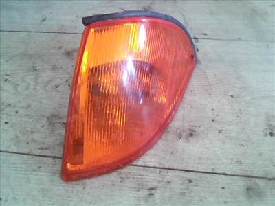 SUZUKI SWIFT 96-05 Bal első irányjelző