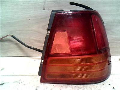 SUZUKI SWIFT 96-05 Jobb hátsó lámpa