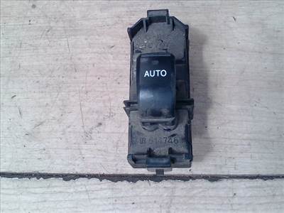 TOYOTA Avensis Verso 2001.08.01-2009.03.31 Jobb első ablakemelő kapcsoló