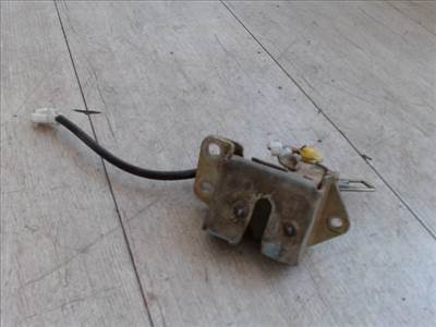 TOYOTA COROLLA AE/EE 92.05-97.04 Csomagtér ajtó zárszerkezet