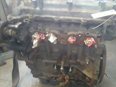 TOYOTA YARIS 06.01.01-08.12.31 Motor. benzin fűzött blokk hengerfejjel