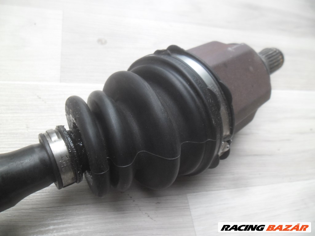 Kia Cee'd (ED) 1.4 CVVT jobb féltengely 2. kép