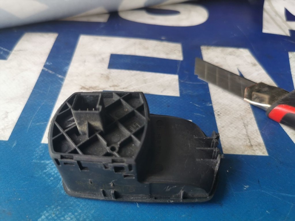 Opel Corsa D OPEL CORSA D Jobb első Ablakemelő Kapcsoló 13189333rw 4. kép