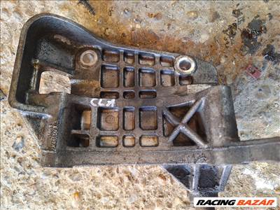 Audi A6 (C7 - 4G), Audi A4 (B8 - 8K) 059 903 143 AJ konzol