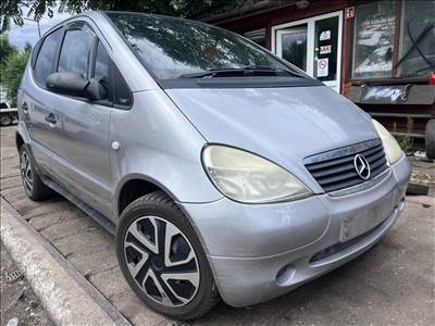 Mercedes A 170 1.7D bontott alkatrészei