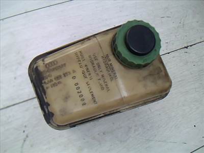 AUDI A6 94-97 Szervóolaj tartály