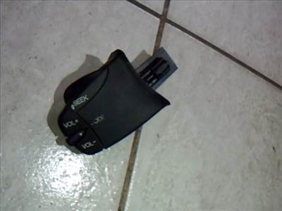 FORD FOCUS 98-04 Rádió kapcsoló