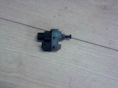 FORD MONDEO 01-07 Féklámpa pedál kapcsoló