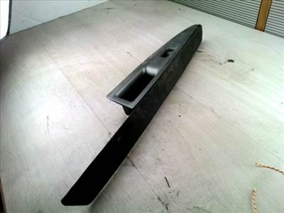 MAZDA 2 03.04-07.11 Bal hátsó ajtóbehúzó 