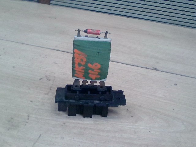 OPEL CORSA D 06-11 Fűtőmotor előtét ellenállás  1. kép