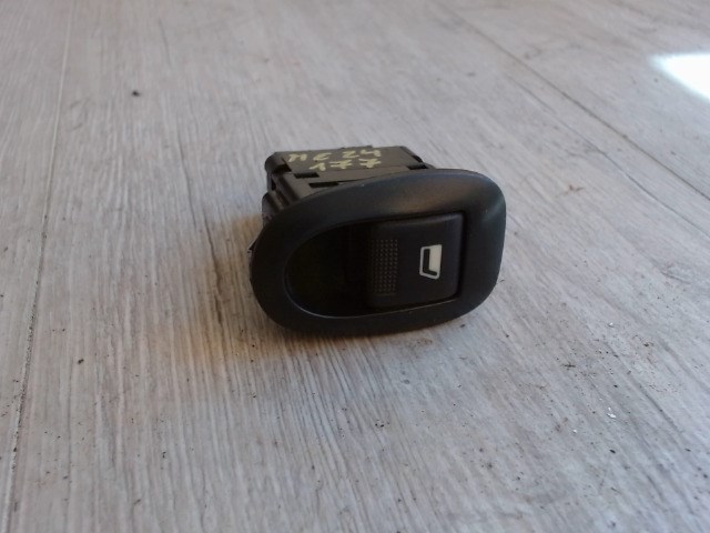 PEUGEOT 406 Ablakemelő kapcsoló pozíció független 1. kép