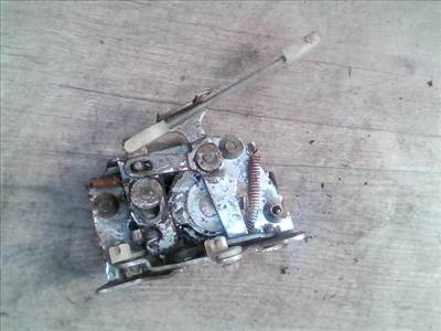 SKODA 120 Jobb első ajtó zárszerkezet mechanikus