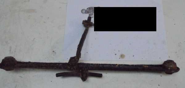 SUZUKI SWIFT 96-05 Bal hátsó futómű kitámasztó 1. kép