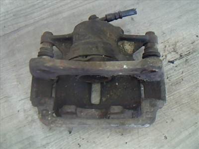 TOYOTA COROLLA 97.05-99.09 Jobb első féknyereg munkahengerrel