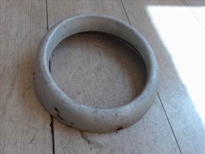 TRABANT 601 Bal első fényszórókeret