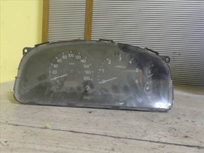 SUZUKI WagonR+ Kilóméteróra