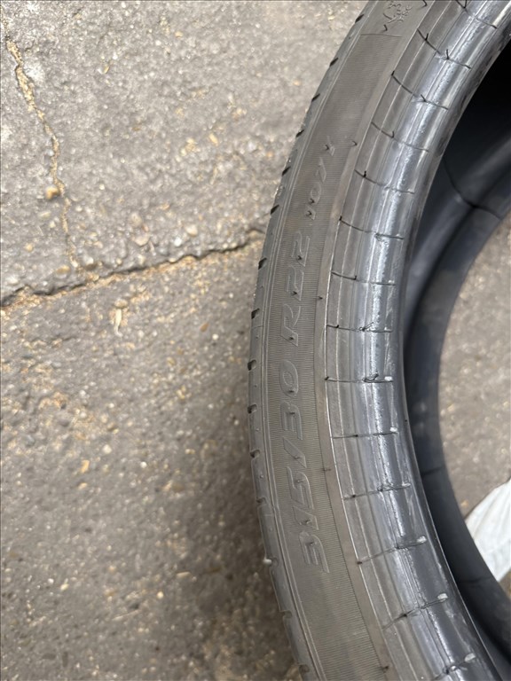 Pirelli P Zero 315/30 R22 6mm-es nyarigumi pár (2db) eladó 2. kép