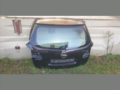 Opel Astra J Sports Tourer Csomagtérajtó 