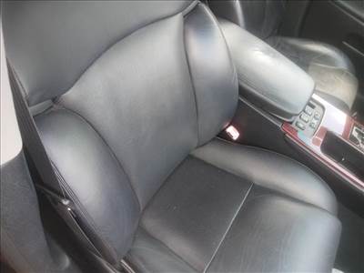 Lexus GS 450 jobb első ülés 