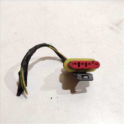 153630 Fiat Bravo 2007-2014 hátsó lámpa elektromos csatlakozó 51757542