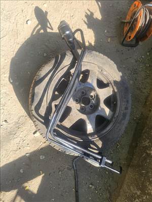 Toyota Prius (XV20) Tankbeöntő cső 