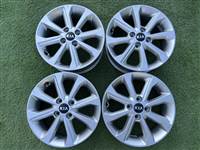4x100 15" Kia gyári alufelni 6Jx15h2 ET46