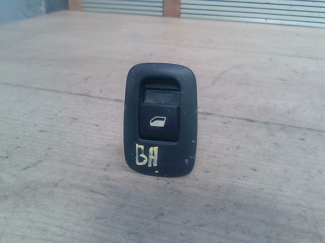 CITROEN C4 Picasso 2006.10.01-2010.10.31 Bal hátsó ablakemelő kapcsoló 1. kép