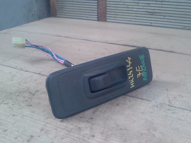 DAIHATSU APPLAUSE Jobb első ablakemelő kapcsoló 1. kép