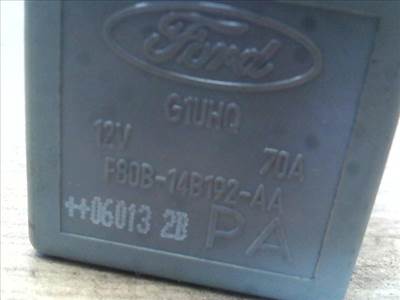 FORD FIESTA 05-08 VAN Relé