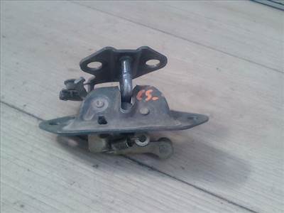 NISSAN MICRA K10 82.10-92.12 Csomagtér ajtó zárszerkezet