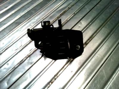 SKODA FELICIA 97- Csomagtérajtó zár ütköző