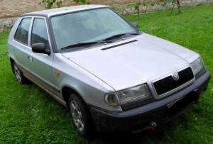 SKODA FELICIA 97- Jobb első ajtóüveg
