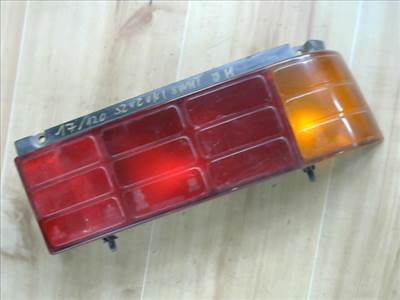SUZUKI SWIFT 89-96 Jobb hátsó lámpa