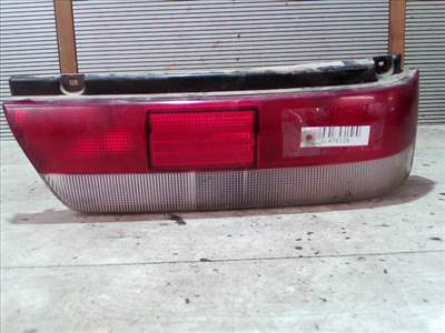 SUZUKI SWIFT 96-05 Bal hátsó lámpa